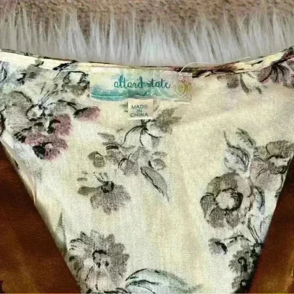 Altar’d State Boho Deep V Tie Floral Tunic Top / Dress - Picture 4 of 6